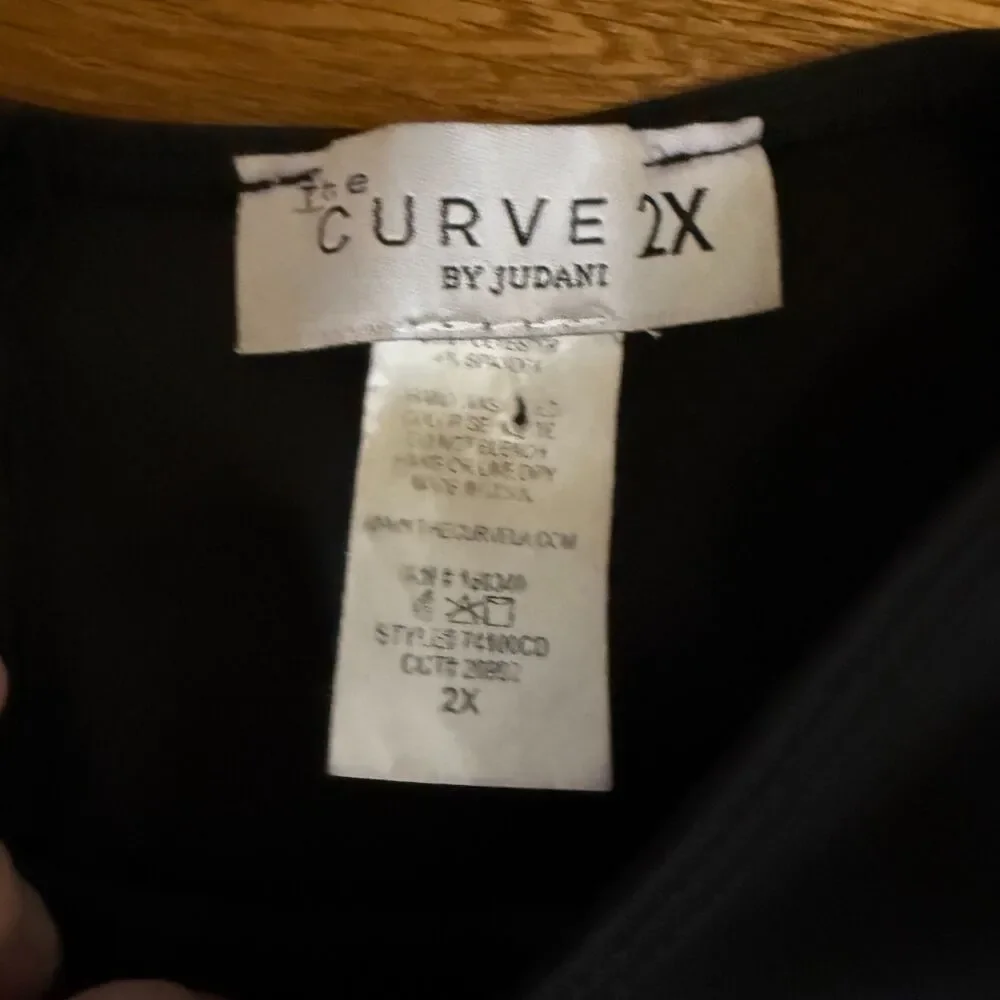 The Curve by Judani 2X Black Midi Dress - Picture 3 of 4